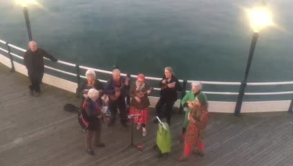 Ukelele Players, Worthing